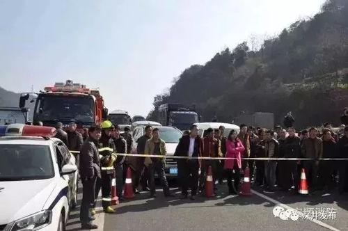 云南边境吃瓜群众第一视角,云南边境群众的第一视角