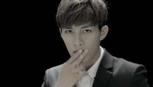 吃瓜群众怪帅的,揭秘网络红人的魅力与影响力